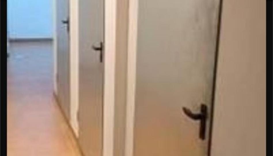 Photo 1 of Box room for sale in Calle Manuela Sancho, La Magdalena, Zaragoza