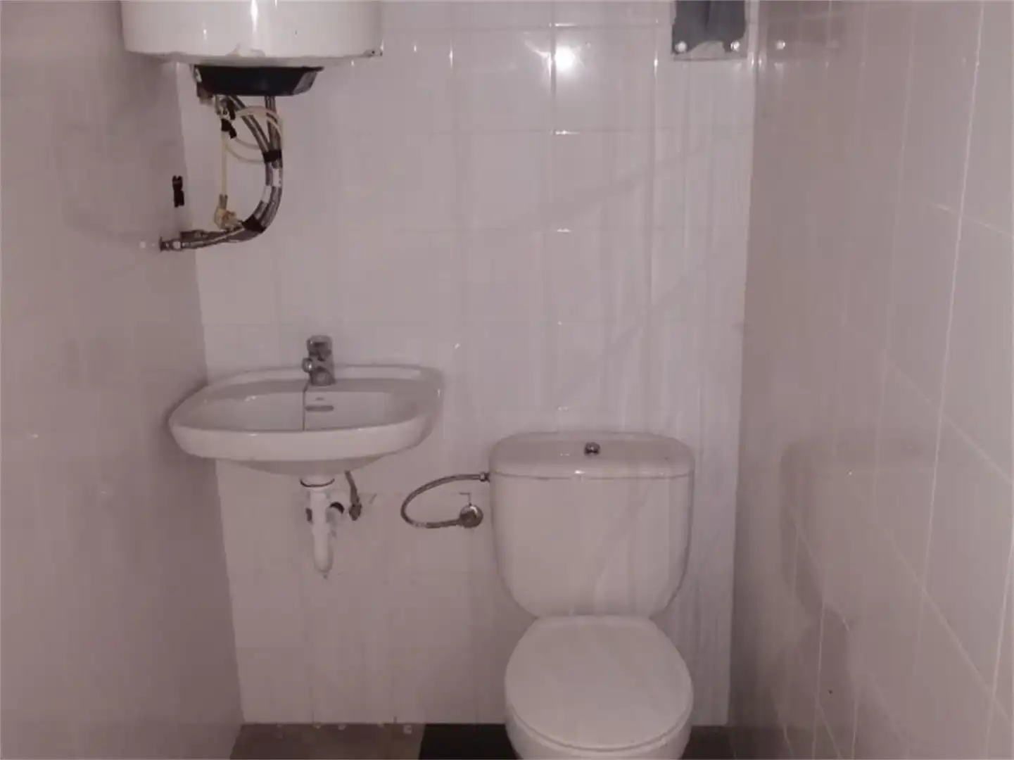 Baño de Garaje en venta en Santander