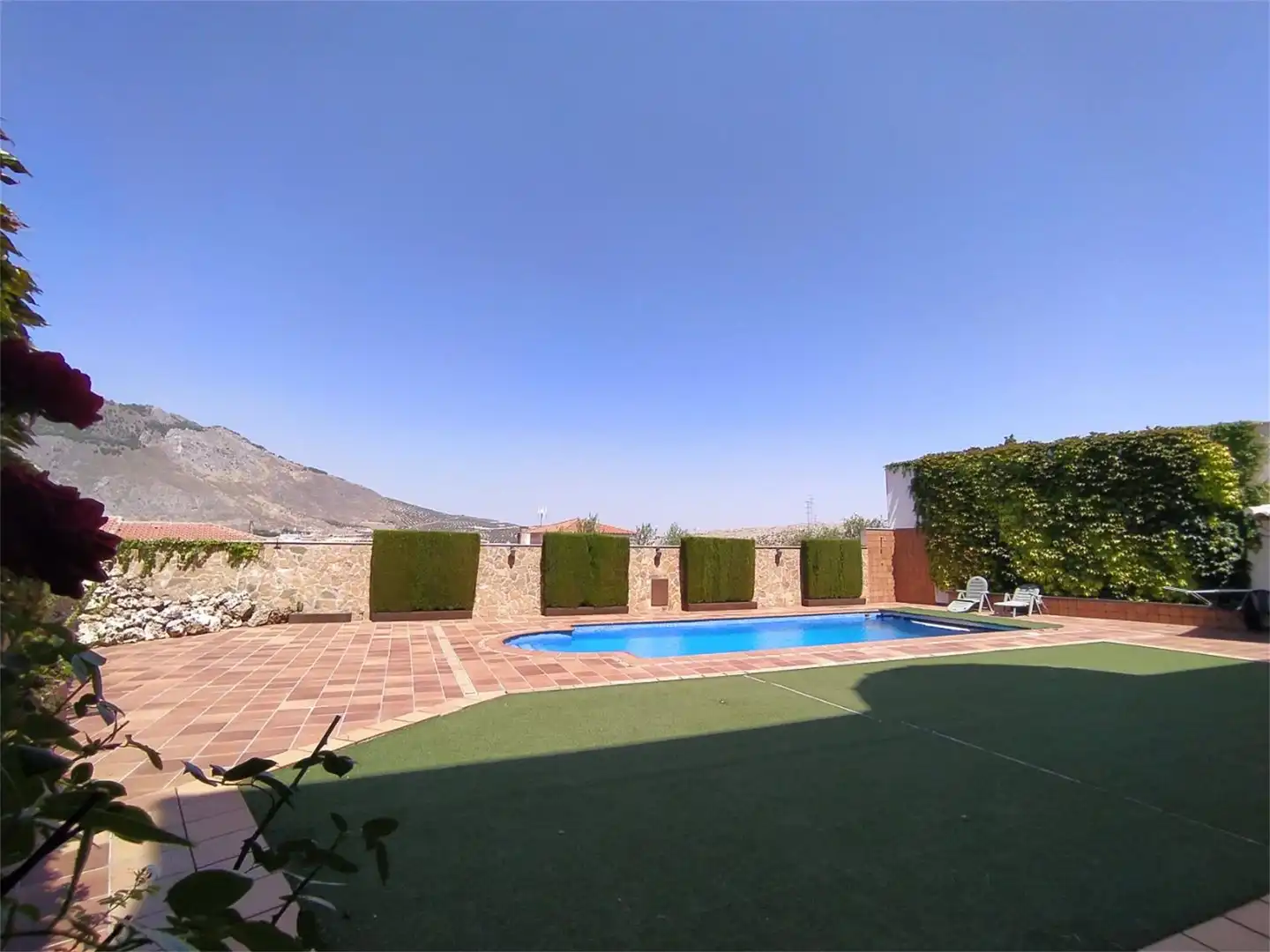 Casa o xalet en venda a Calle Geranios, Loja Piscina de Casa o xalet en venda en Loja amb Aire condicionat, Calefacció i Jardí privat