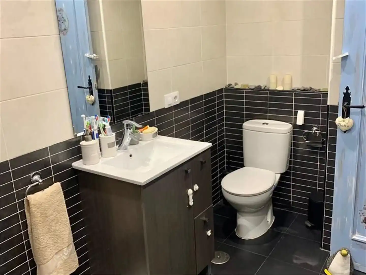 Piso en venta en Calle Manzaneque, 15, Mora Baño de Piso en venta en Mora con Aire acondicionado y Terraza