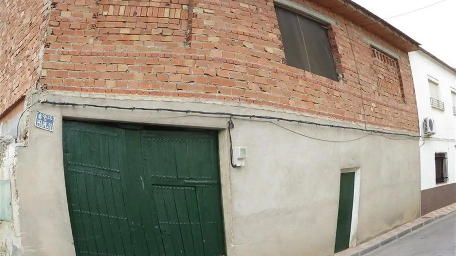 Vista exterior de Nau industrial en venda en Villarrubia de los Ojos