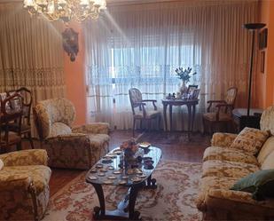 Living room of Flat for sale in La Bañeza   with Heating, Private garden and Parquet flooring