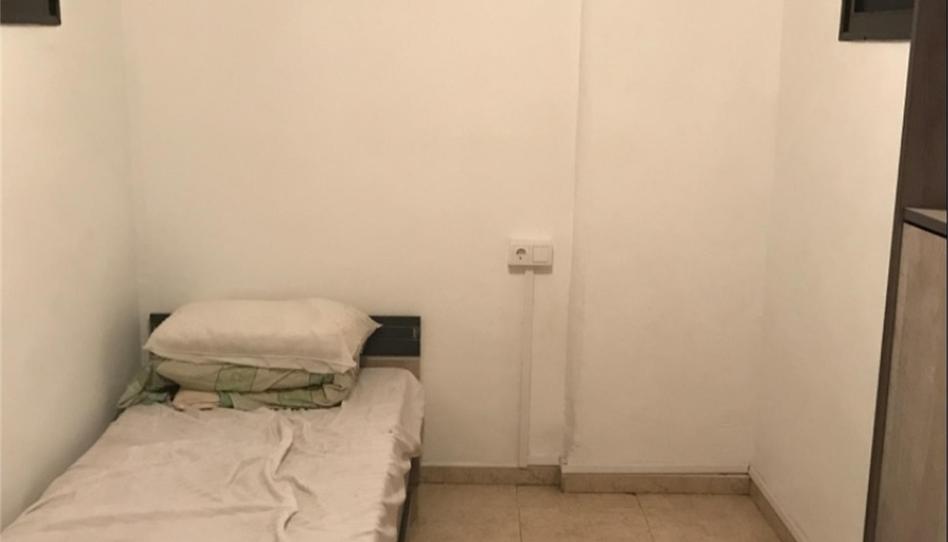 Flat to share in Carrer Doctor Codina, La Cellera de Ter, Girona - image 1 Photo 1 of Flat to share in Carrer Doctor Codina, La Cellera de Ter, Girona