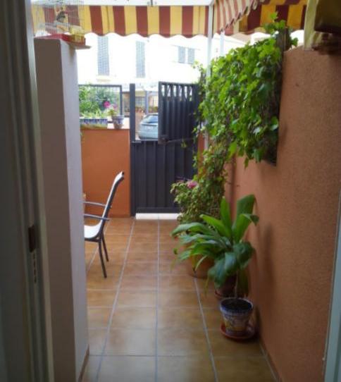 Photo 1 of Single-family semi-detached for sale in Avenida Parque, 63, Isla Cristina Ciudad, Huelva