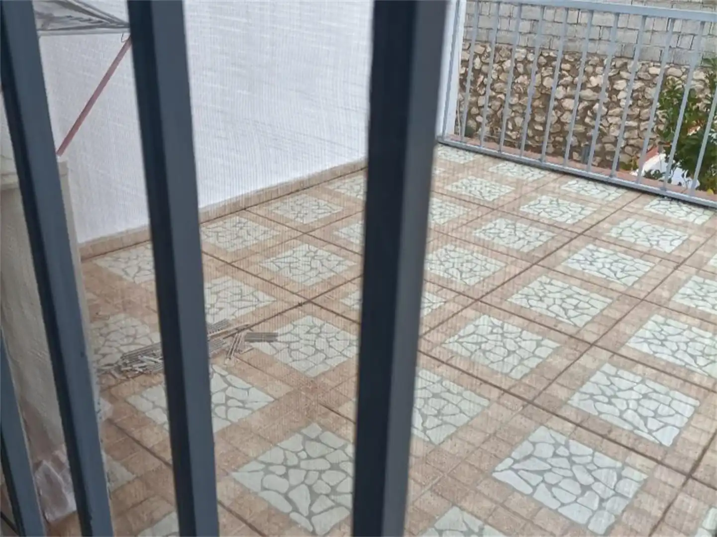 Casa adosada en venta en Calle Alcalde Linares, Huesa Terraza de Casa adosada en venta en Huesa con Aire acondicionado, Jardín privado y Terraza