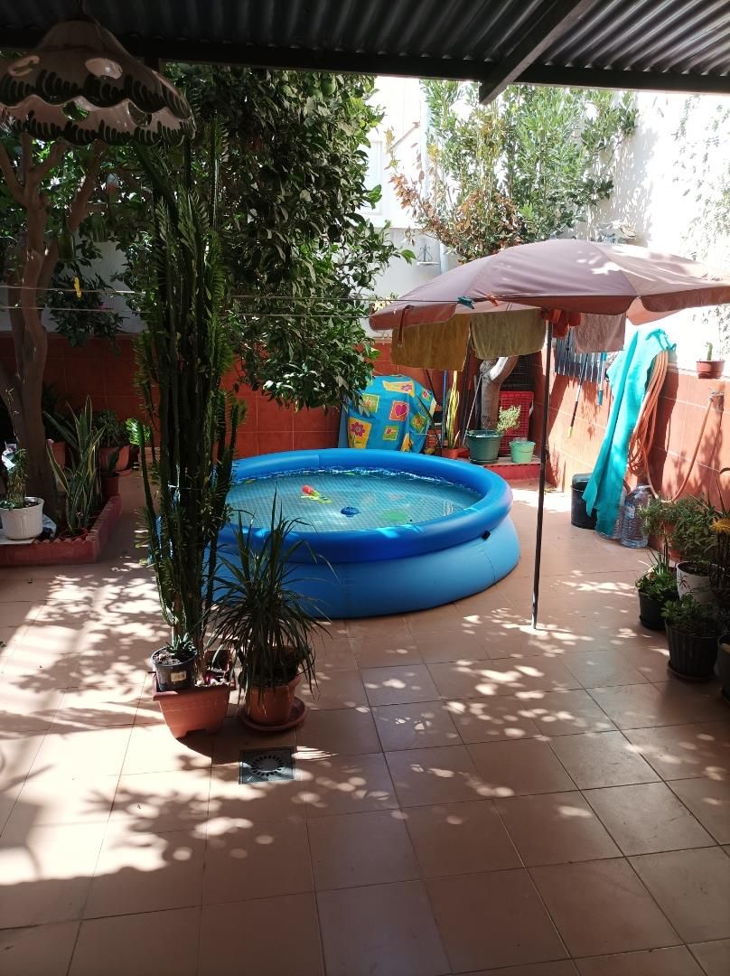 Piscina de Dúplex per a compartir en El Ejido amb Moblat, Forn i Rentadora