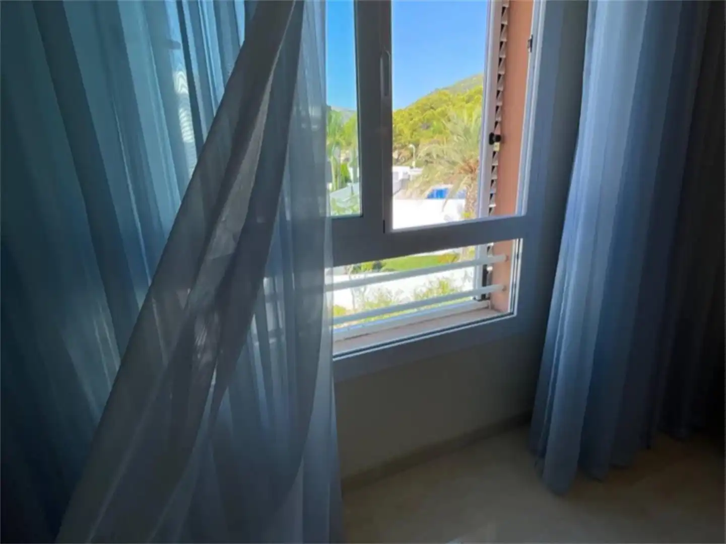 Bedroom of Apartments for sale in Calpe / Calp  with Air Conditioner, Terrace and Furnished