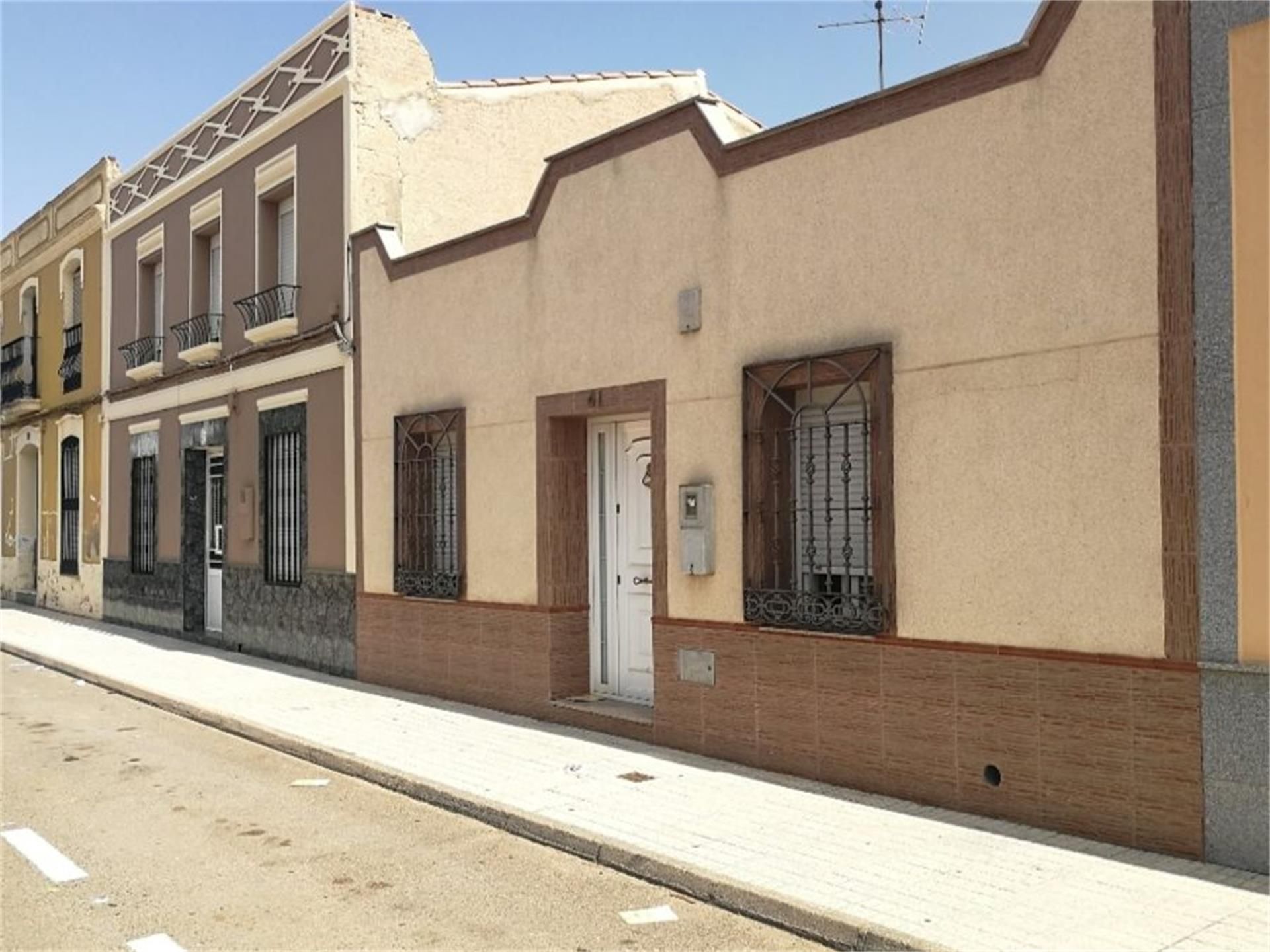 Vista exterior de Planta baixa en venda en Lobón