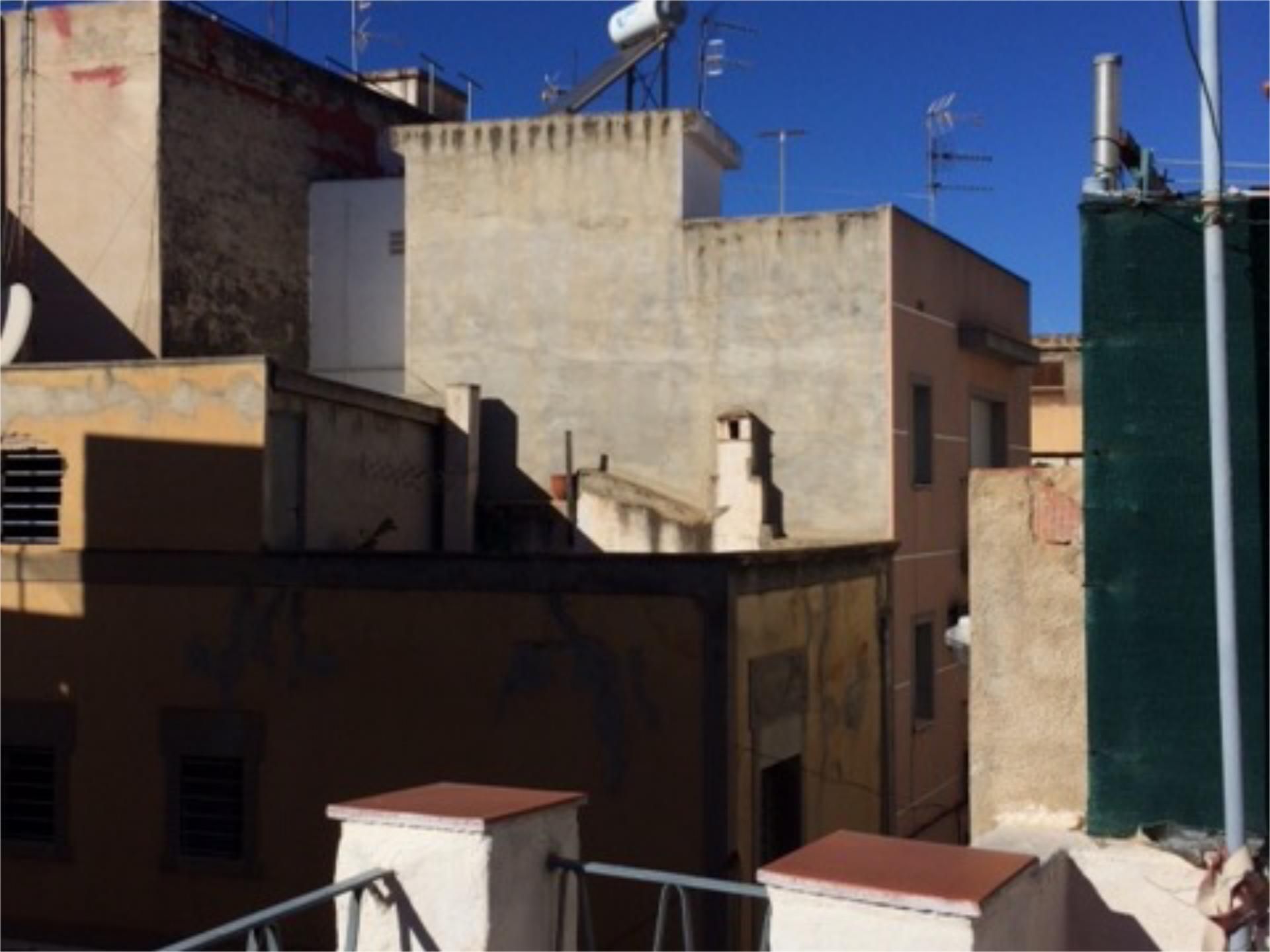 Vista exterior de Casa adosada en venda en Benicarló amb Terrassa, Moblat i Balcó