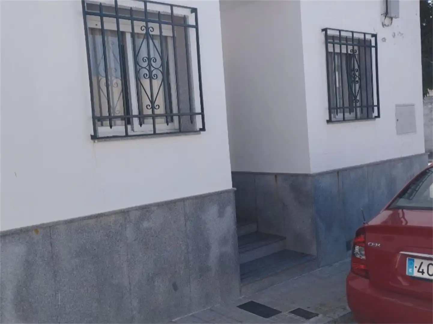 Vista exterior de Casa o chalet en venta en Cardeña con Aire acondicionado