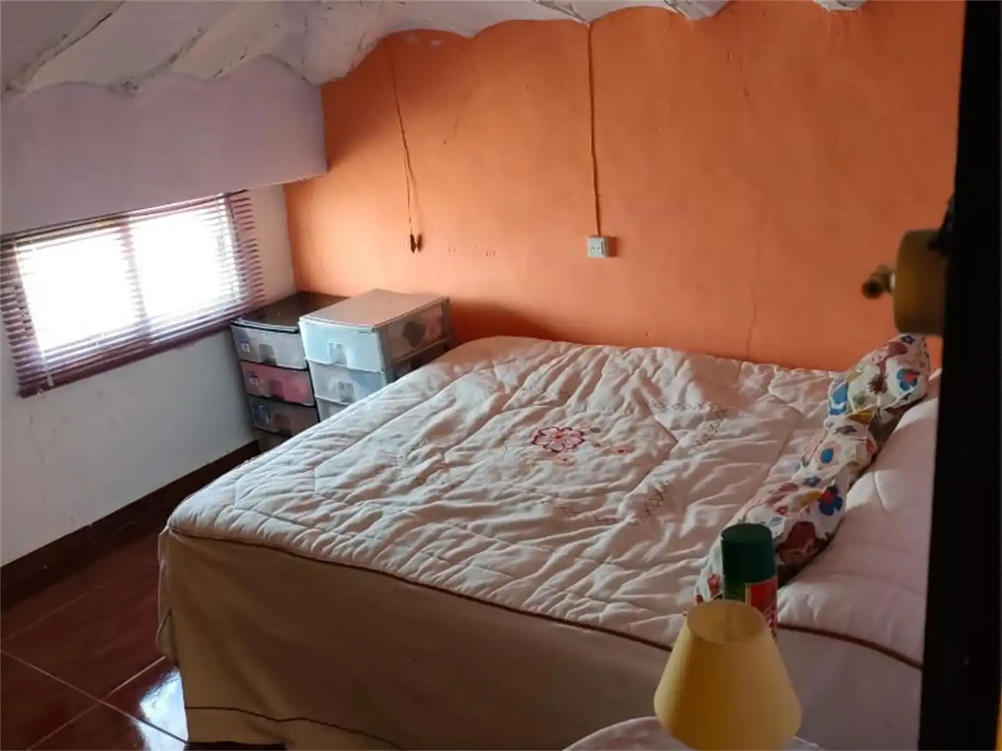 Habitación de Casa adosada en venta en Higueruela