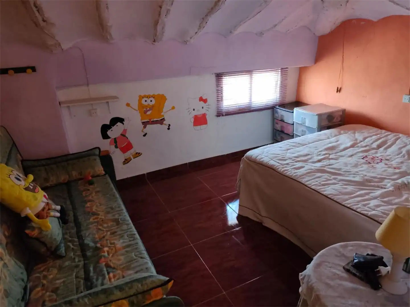 Habitación de Casa adosada en venta en Higueruela
