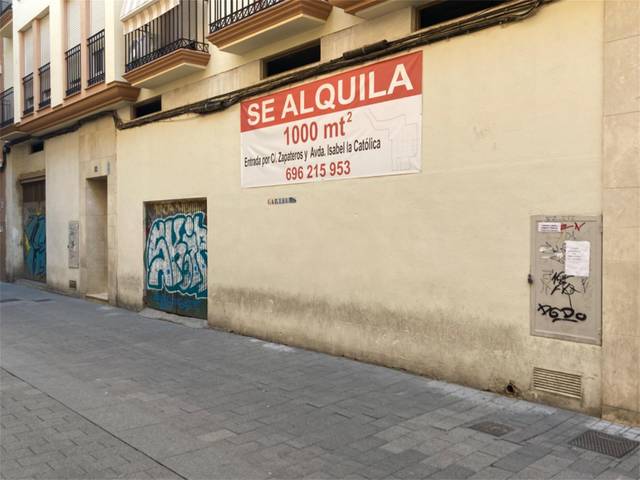 Local comercial en Alquiler en Calle Zapateros, 3 en Feria
