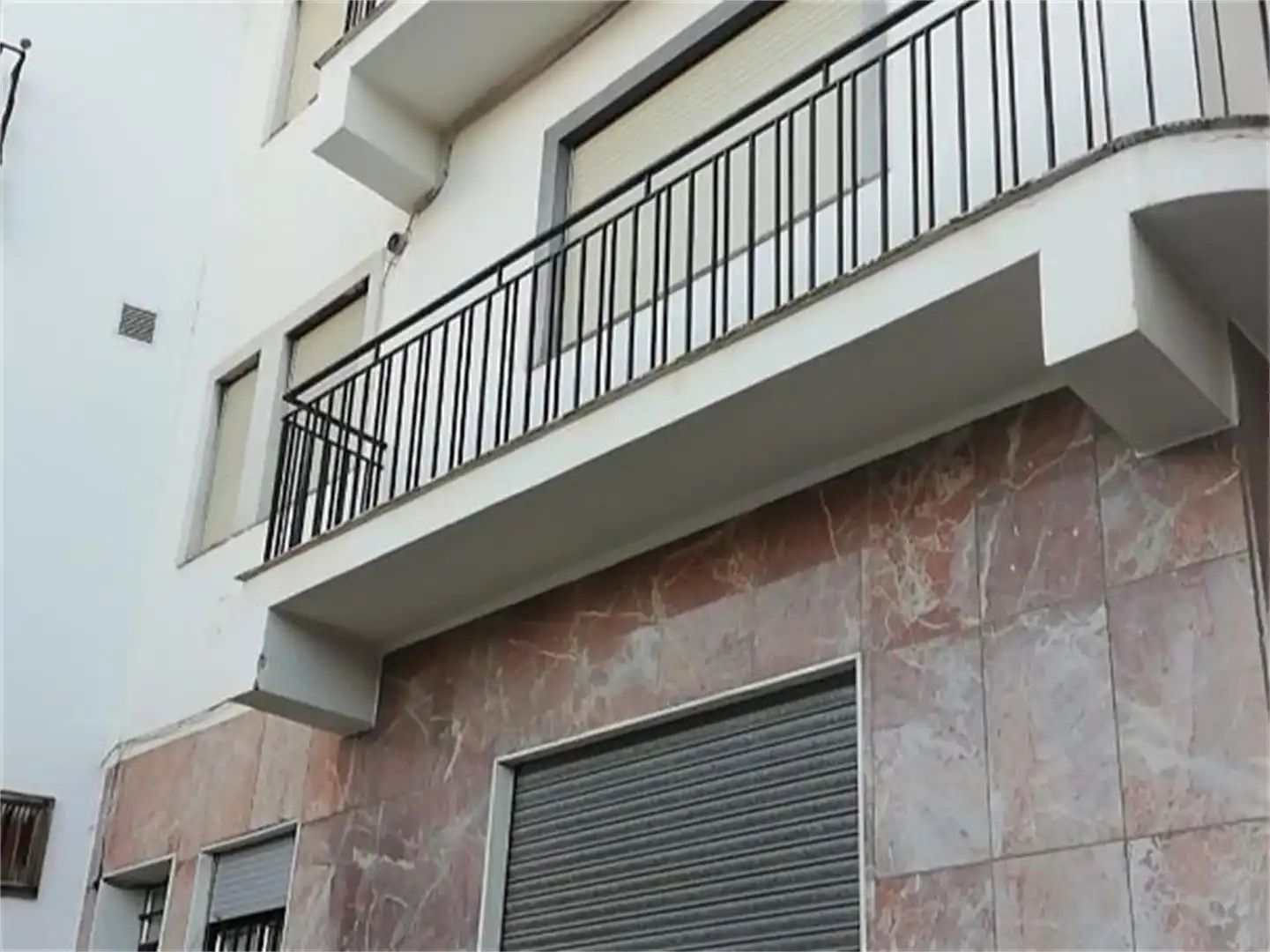 Detached homes for sale in Calle Alhóndiga, Vélez-Rubio Balcony of Detached homes for sale in Vélez-Rubio with Air Conditioner, Terrace and Balcony