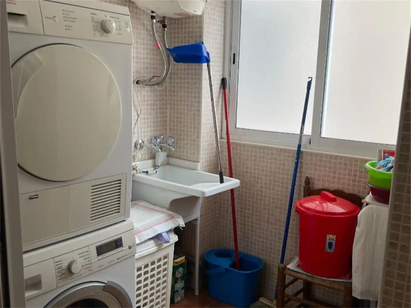 Bathroom of Flat for rent in Elche / Elx  with Air Conditioner, Terrace and Furnished