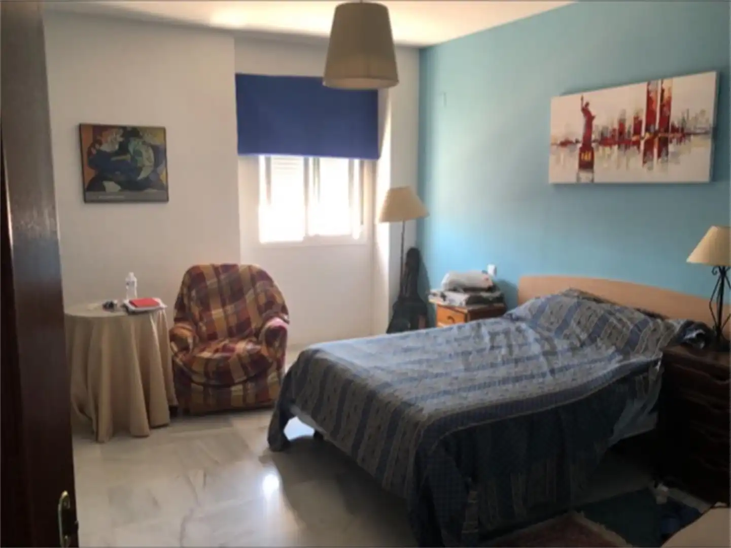 Habitación en Calle Maestra Aurora Martel, Alcalá del Río Habitación de Ático para compartir en Alcalá del Río con Aire acondicionado, Calefacción y Terraza
