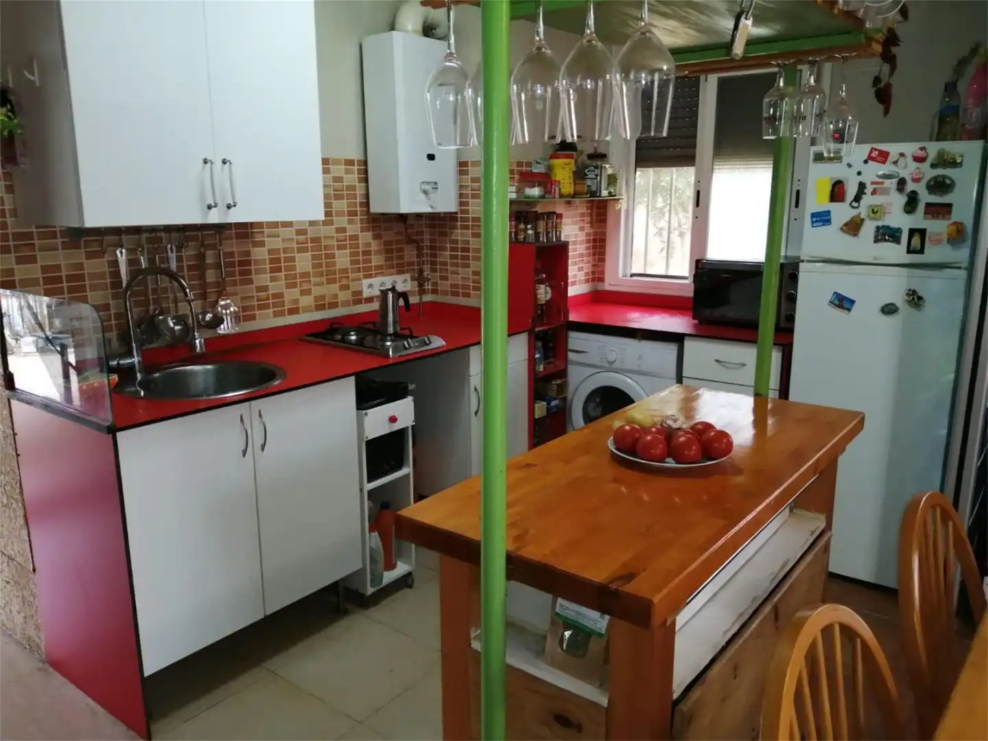 Cocina de Casa o chalet en venta en Carmona con Aire acondicionado, Terraza y Piscina