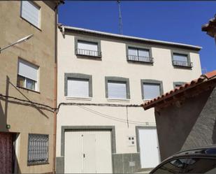 Exterior view of Apartment for sale in Fuentelapeña