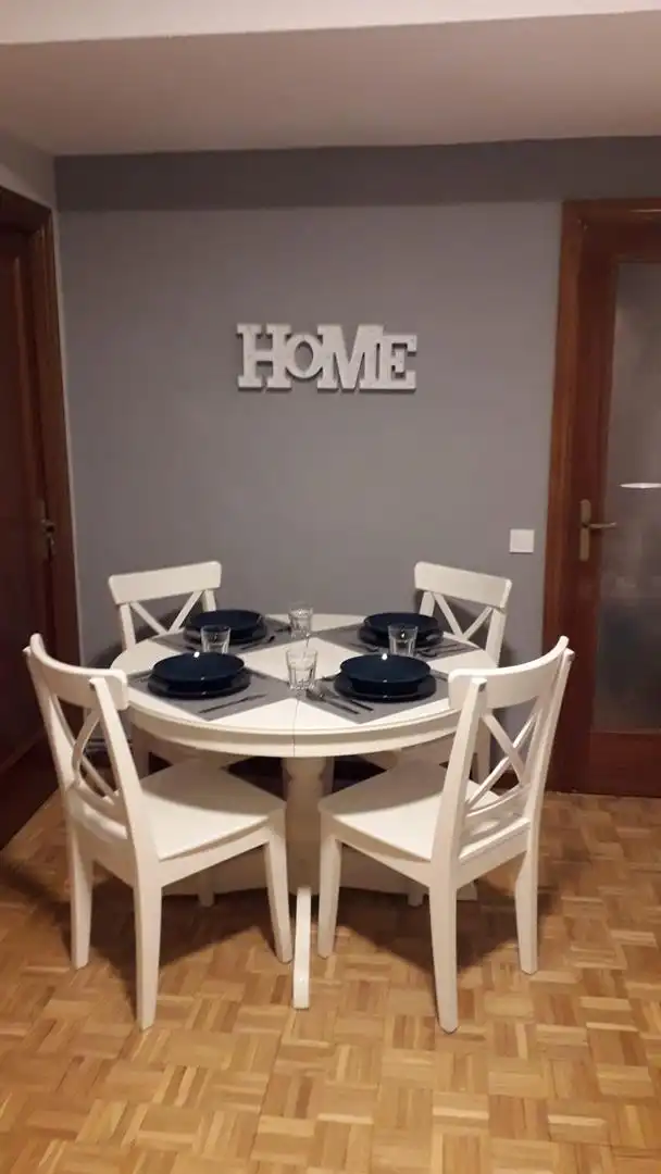 Room in Calle de Pizarro, 7, Centro Dining room of Apartments for share in Getafe with Heating, Private garden and Parquet flooring
