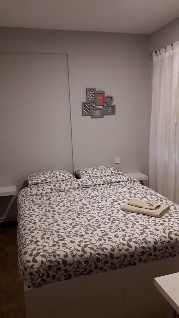 Dormitori de Apartament per a compartir en Getafe amb Calefacció, Jardí privat i Parquet