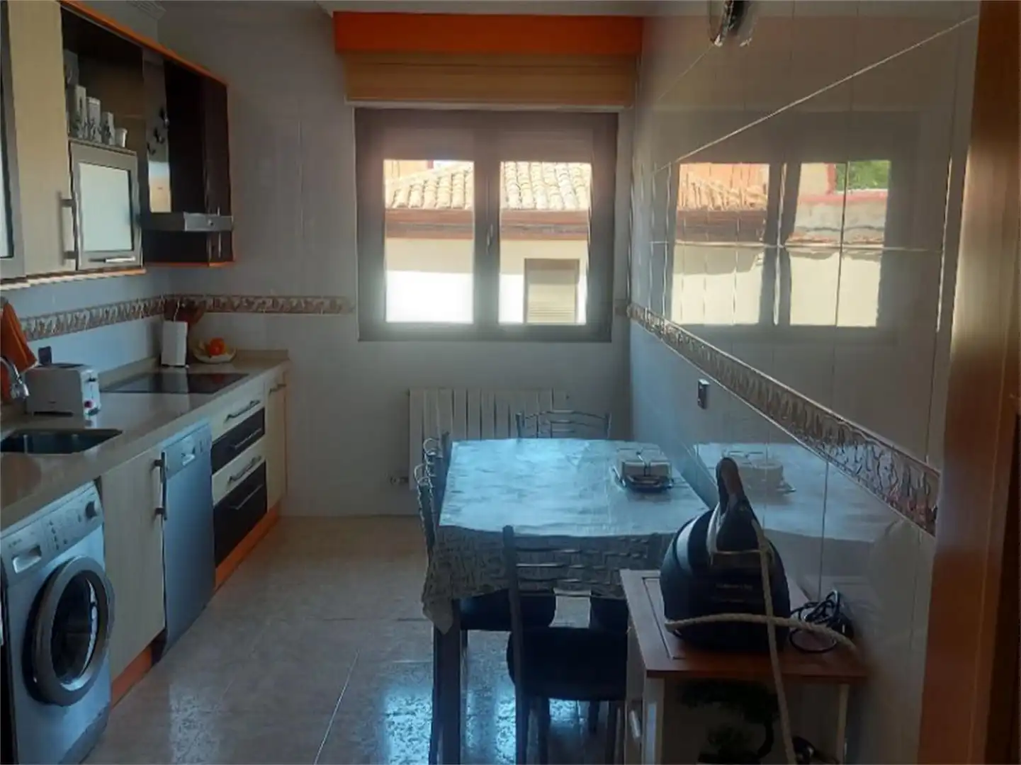 Wohnung zum Verkauf in Calle de la Constitución, Valencia de Don Juan Küche von Wohnung zum Verkauf in Valencia de Don Juan