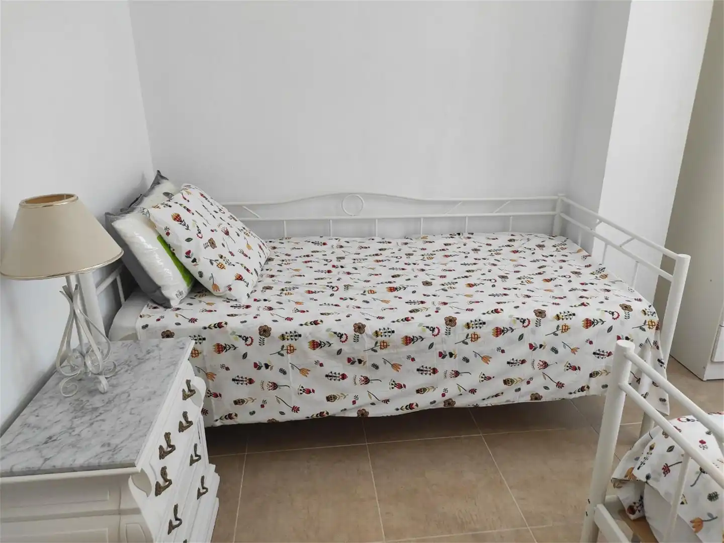 Country house zur Miete in Calle San Pedro, 16, Pinet Schlafzimmer von Country house zur Miete in Pinet mit Klimaanlage, Heizung und Privatgarten