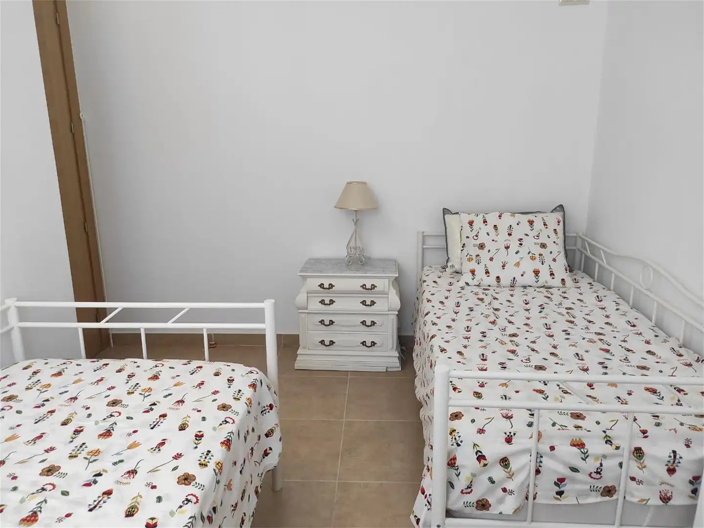 Country house zur Miete in Calle San Pedro, 16, Pinet Schlafzimmer von Country house zur Miete in Pinet mit Klimaanlage, Heizung und Privatgarten