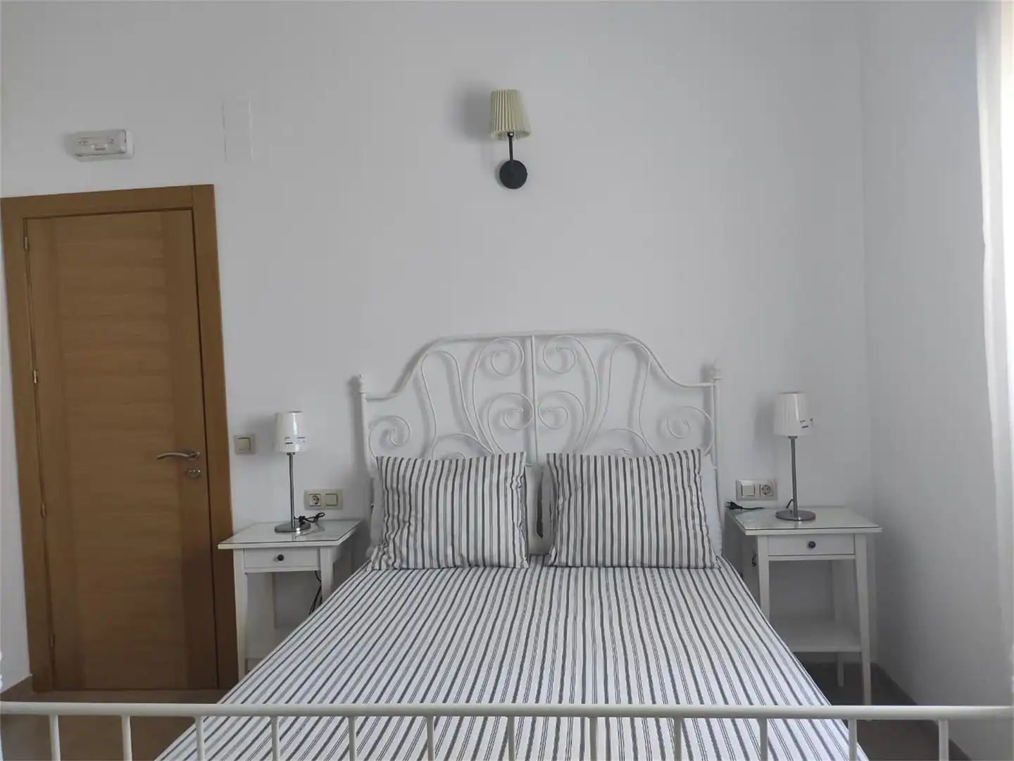 Country house zur Miete in Calle San Pedro, 16, Pinet Schlafzimmer von Country house zur Miete in Pinet mit Klimaanlage, Heizung und Privatgarten