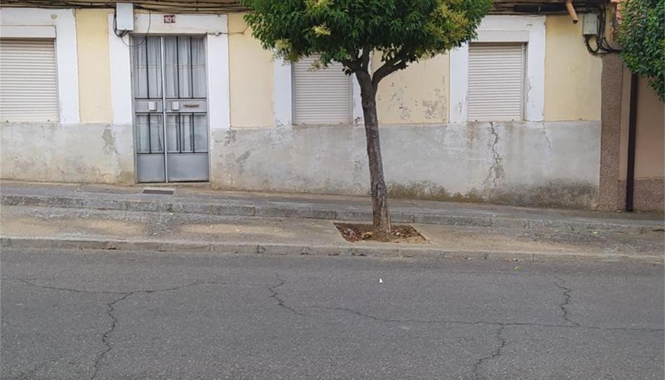 Photo 1 of Planta baja for sale in Calle San Julián, La Bañeza , León