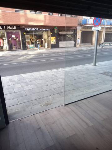 Local comercial en Venta en Avinguda de la Constitució, 144 en Centre