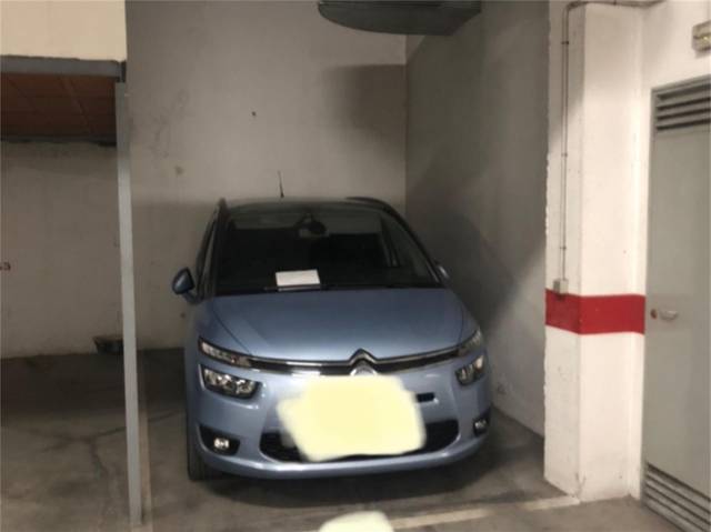 Garaje en Venta en Calle Francisco de Goya y Lucientes en Juzgados - La Feria