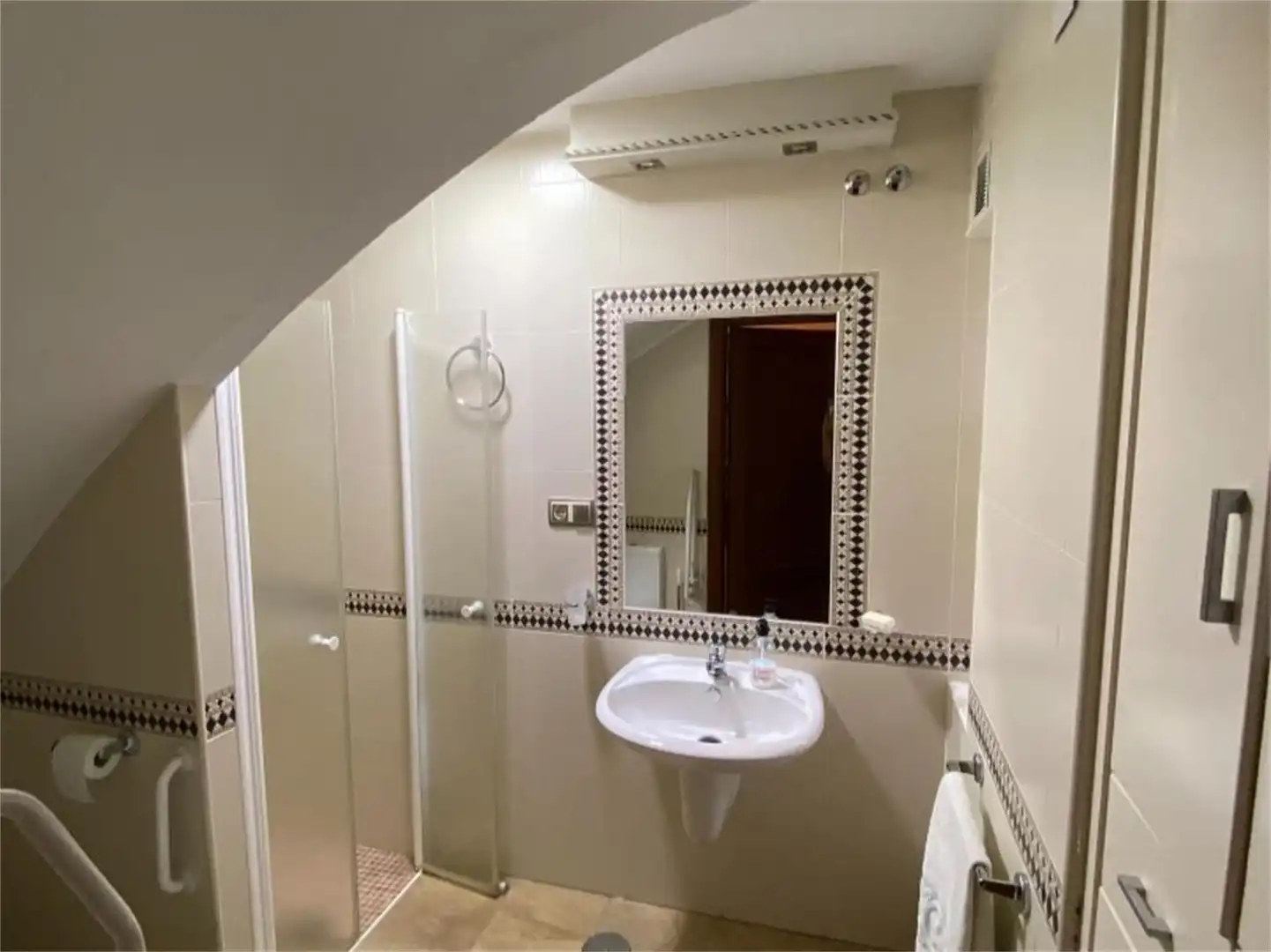 Baño de Casa o chalet en venta en Torredelcampo con Terraza y Balcón