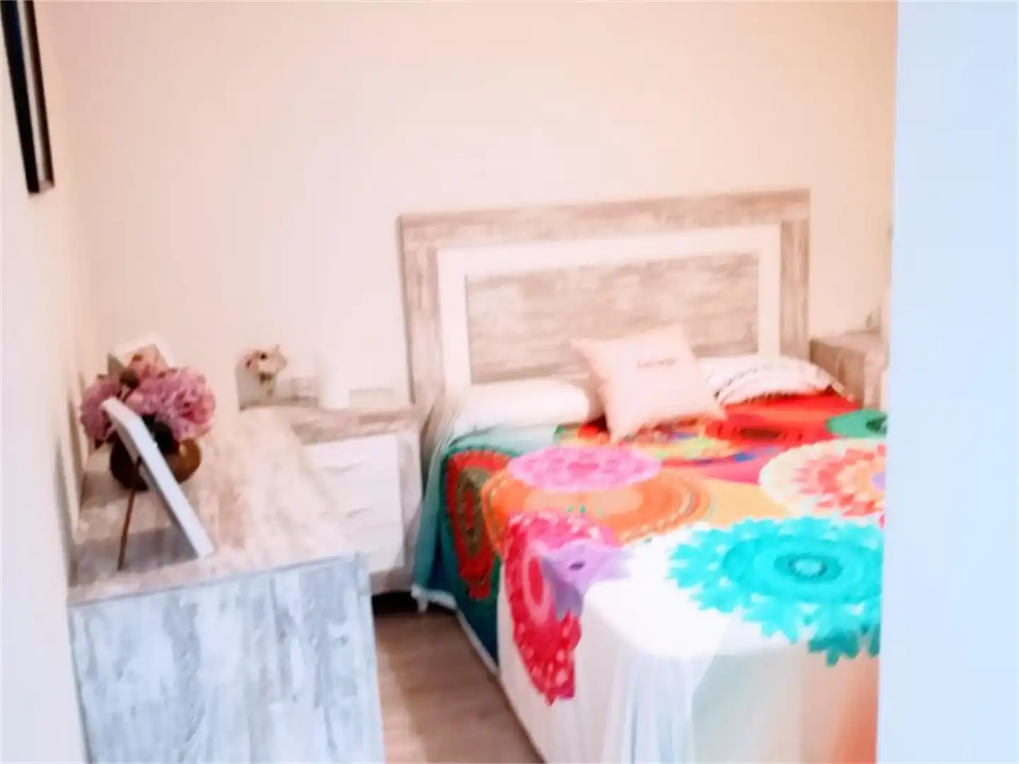 Piso en venta en Carrer D'en Cubias, Tueda Habitación de Piso en venta en Sant Feliu de Guíxols con Aire acondicionado y Balcón