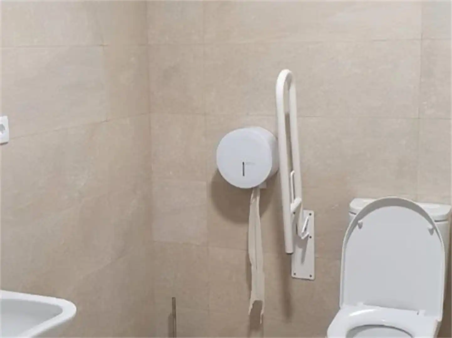 Oficina en venta en Calle del Aluminio, Polígono San Cristóbal Baño de Oficina en venta en Valladolid
