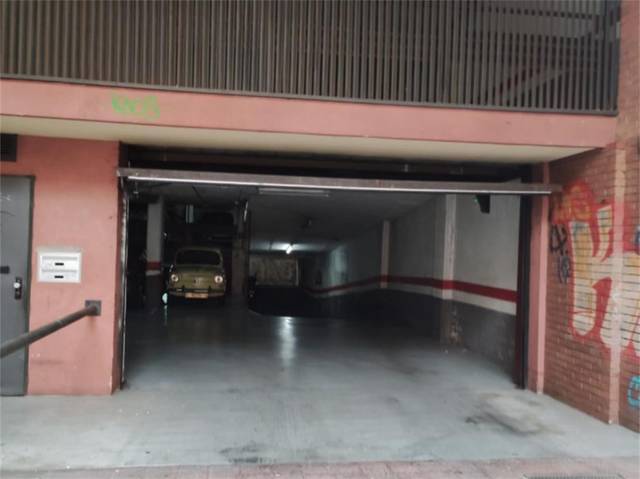 Garaje en Venta en Carrer d'Amílcar, 144 en El Guinardó