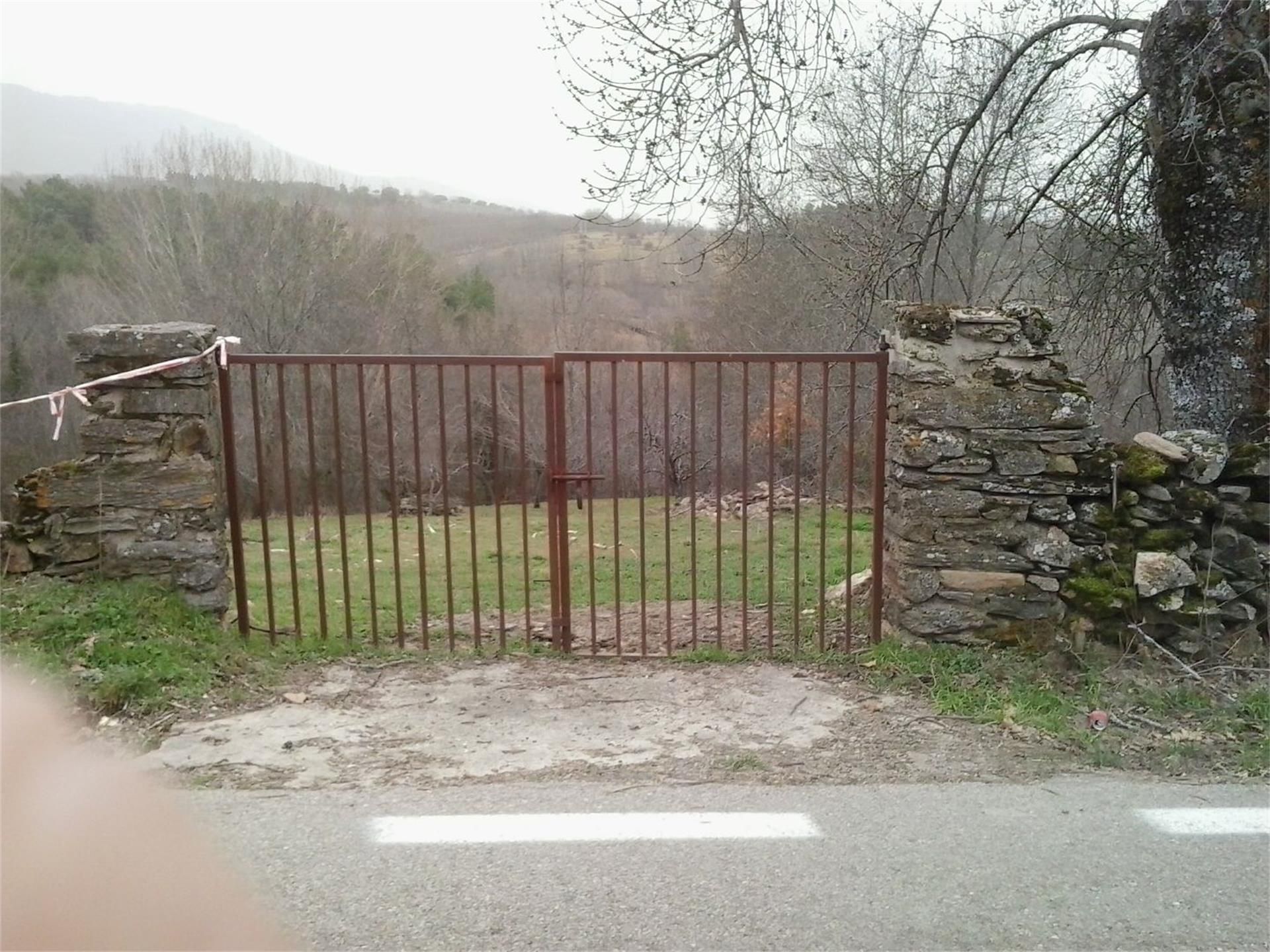 Constructible Land for sale in Montejo de la Sierra