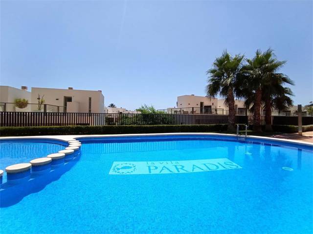 Casa adosada en Alquiler en Poble Nou - Montiboli