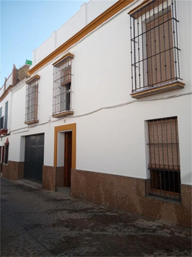 Casa o chalet en venta en Calle Tahona, Carmona, Sevilla fotocasa Casa o chalet en venta en Calle Tahona, Carmona, Sevilla fotocasa