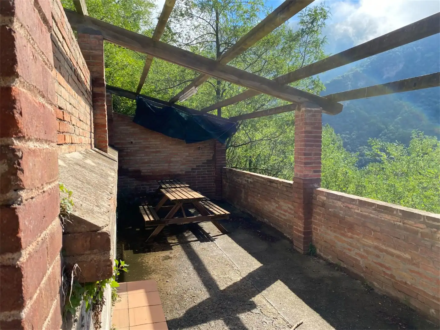 Zimmer in BV-4025, Cercs Terrasse von Wohnung zur untervermieten in Cercs mit Heizung, Privatgarten und Terrasse