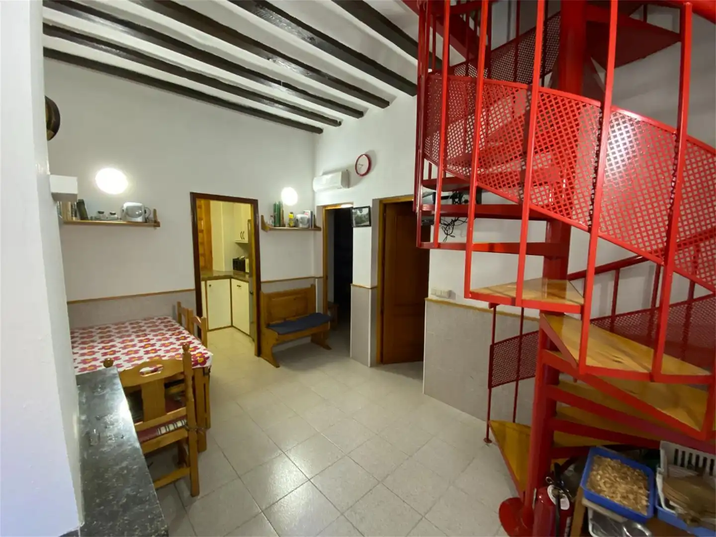 Zimmer in BV-4025, Cercs Wohnung zur untervermieten in Cercs mit Heizung, Privatgarten und Terrasse