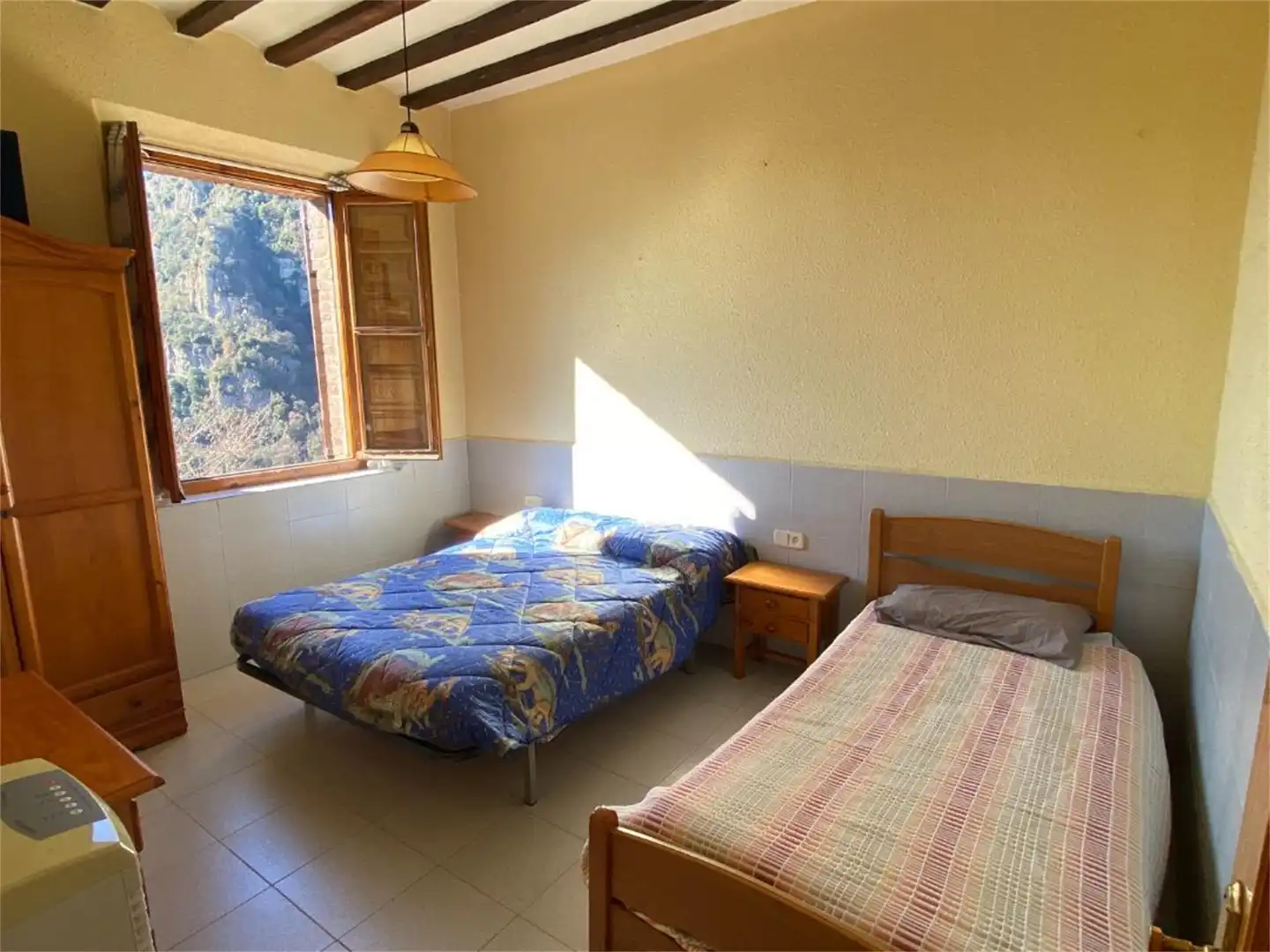 Zimmer in BV-4025, Cercs Schlafzimmer von Wohnung zur untervermieten in Cercs mit Heizung, Privatgarten und Terrasse