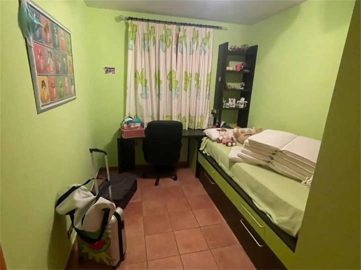 Houses for sale in Camino Colada, Candeleda Bedroom of Houses for sale in Candeleda with Air Conditioner, Terrace and Swimming Pool