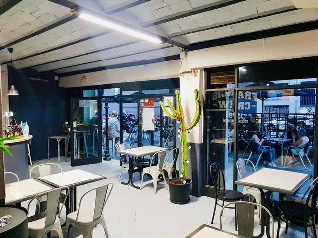 Local comercial en Venta en Gran Via de les Corts Catalanes en Fort Pienc