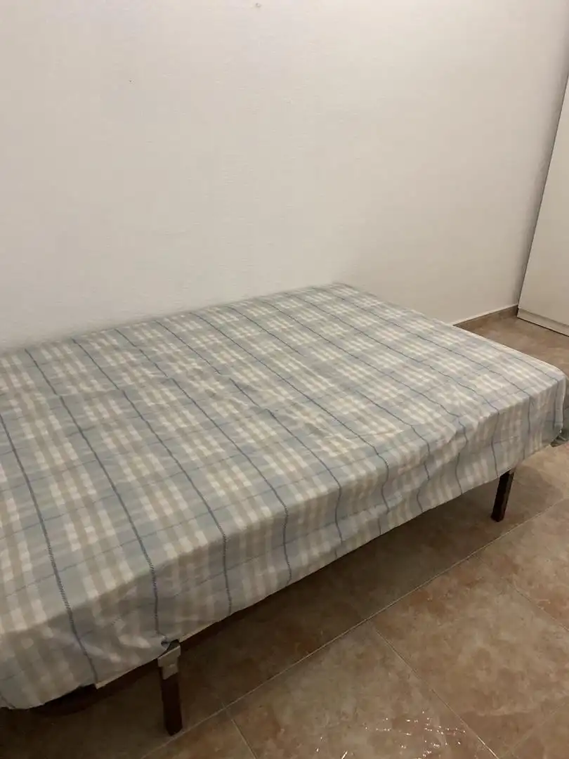 Room in Carrer de Sant Damià, 57, Ca n'Anglada