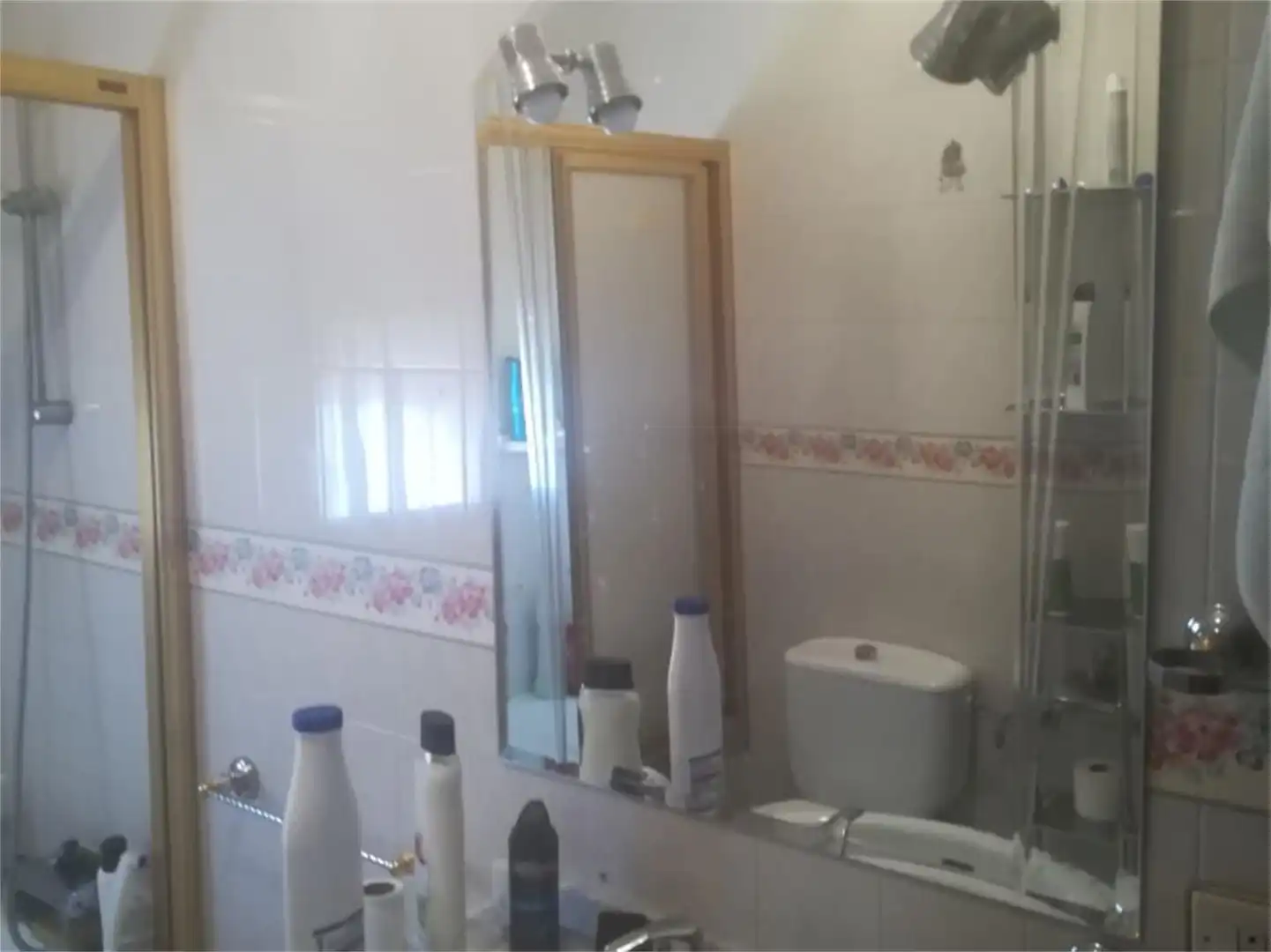 Habitación en Urbanización Valdecabas, 41, Santa María de Benquerencia Baño de Casa o chalet para compartir en Toledo con Aire acondicionado, Calefacción y Amueblado