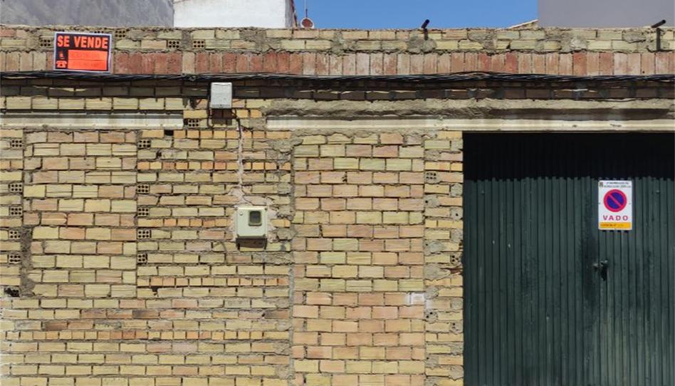 Photo 1 of Single-family semi-detached for sale in Calle Reyes Católicos, 33, Aznalcázar, Sevilla