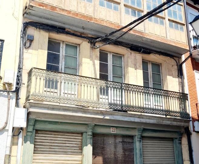 Single-family semi-detached for sale in Plaza Mayor, 22, Villafranca del Bierzo, León - image 1 Photo 1 of Single-family semi-detached for sale in Plaza Mayor, 22, Villafranca del Bierzo, León