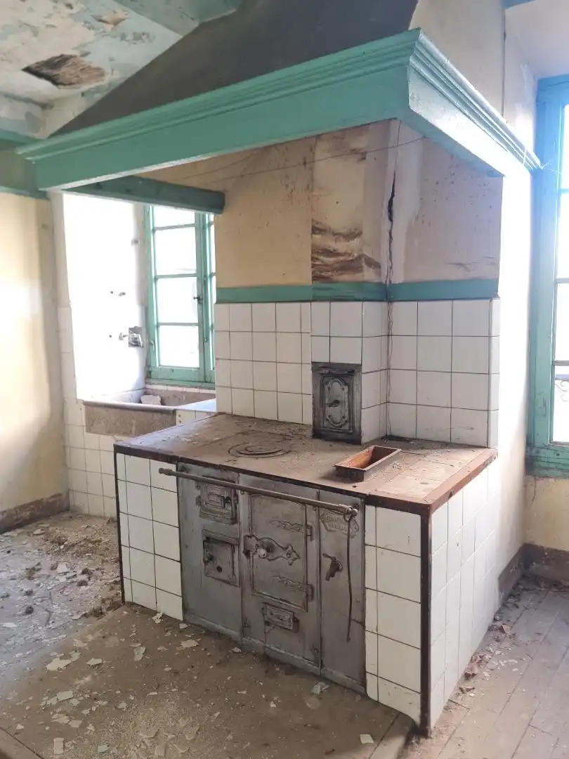 Einfamilien-Reihenhaus zum Verkauf in Plaza Mayor, 22, Villafranca del Bierzo Küche von Einfamilien-Reihenhaus zum Verkauf in Villafranca del Bierzo mit Privatgarten