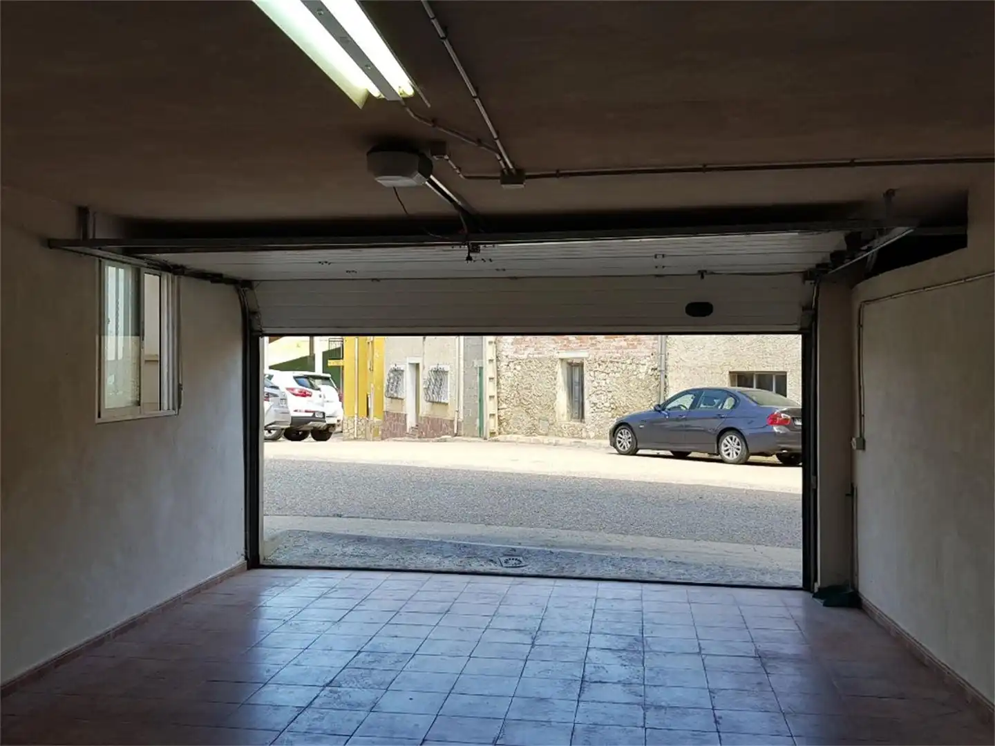 Parkplatz von Geschaftsraum zum Verkauf in Salvacañete