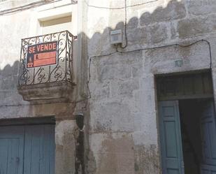 Vista exterior de Casa adosada en venda en Gata amb Terrassa i Balcó